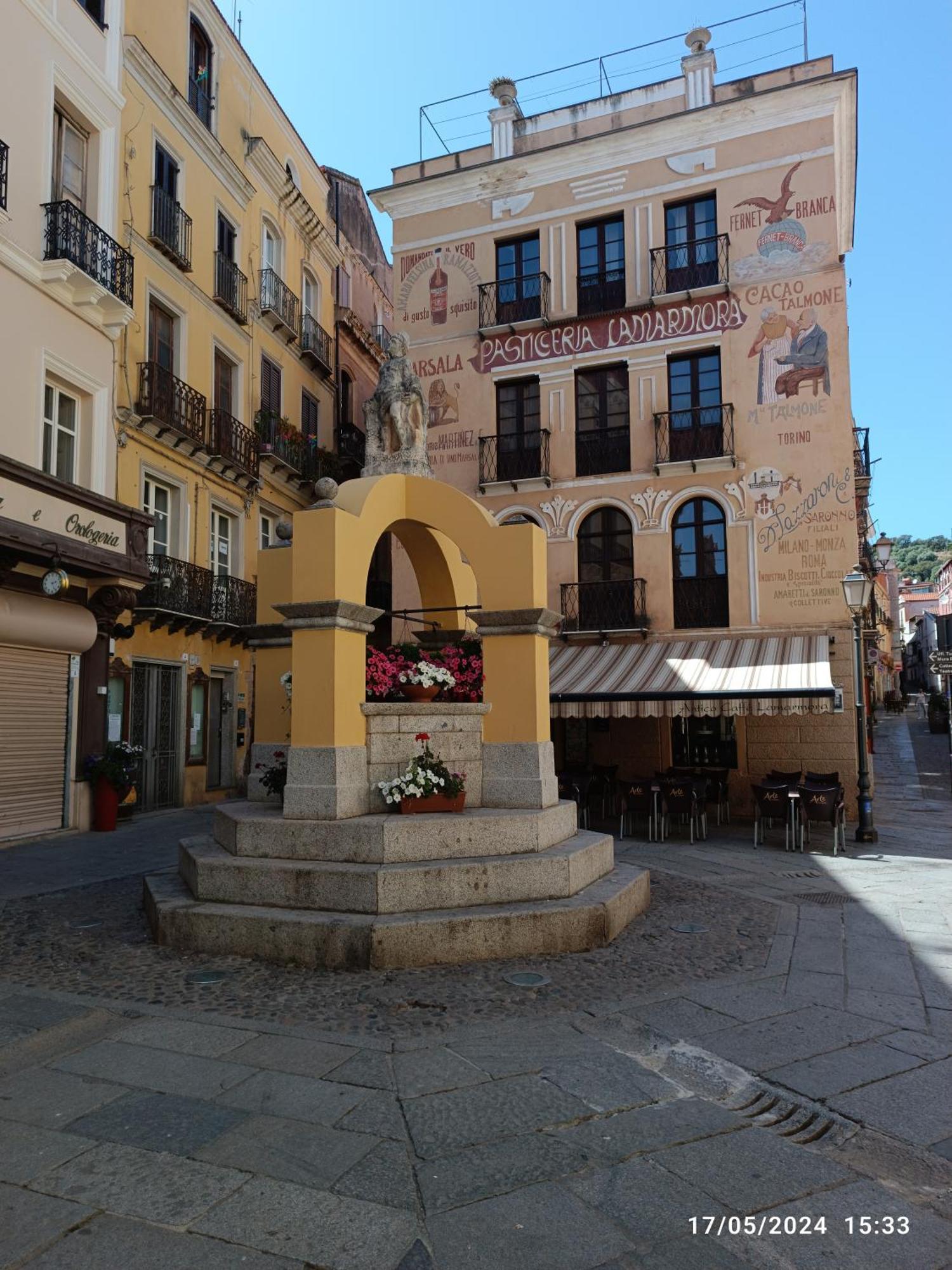 Vico Nobilioni Iglesias Exterior foto